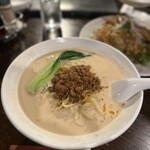 石庫門 - 豆乳担々麺