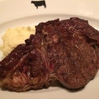37 Steakhouse & Bar - 