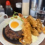 Delices - 牡蠣フライ　海老フライ　ハンバーグ(デミ) 目玉焼きトッピング