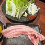 Yakiniku Sekaino Ryouchan - 