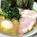 横濱ラーメン あさが家 - 具材一式。