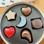 GODIVA - ブルームーン•*¨*•.¸¸☾