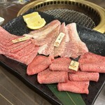 焼肉陽山道 - 