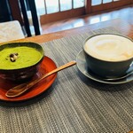 寺カフェ 茶庭 - 先ずは自分の席で撮ってみる