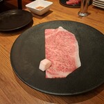 焼肉うしごろ - 茨城県産の大判サーロイン・その2です。