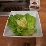 焼肉うしごろ - うしごろサラダです。