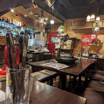 ステーキ居酒屋300B ONE - 店内