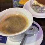 ラ・ピッコラ・ターヴォラ - 