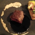 メゾン・ド・タカ芦屋 - 鹿肉ソテー、アーモンド