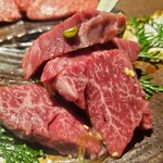 焼肉 牛炭 - 