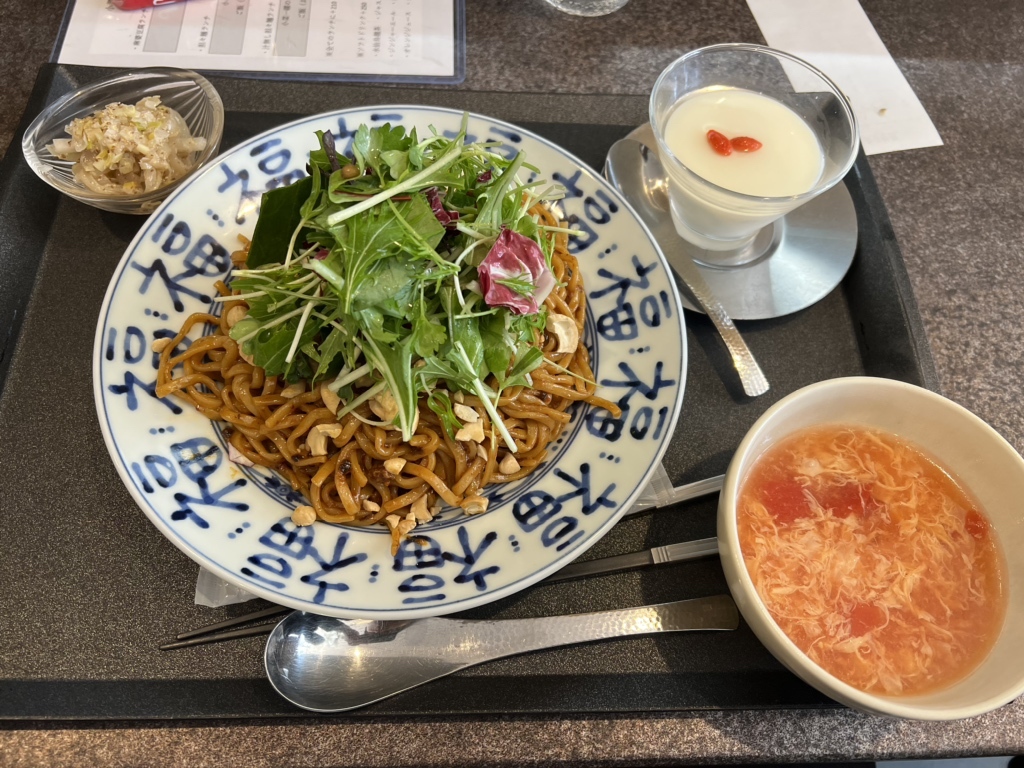 小菜 一 碟