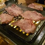 Yakiniku Sakaba Yonchan - 