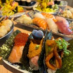 Sushi To Kushi To Watakushi - 