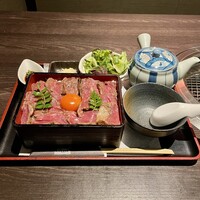 肉匠 牛虎 西中島店 - 