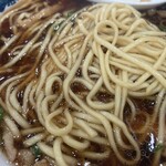 小谷サービスエリア(下り線) スナックコーナー・フードコート - 麺はふつうの太さ、ストレート