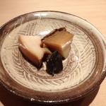 すゝき野 鮨金 - 煮蝦夷鮑