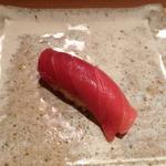 すゝき野 鮨金 - 鮪中トロ