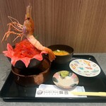 札幌海鮮丼専門店 すしどんぶり - 全図