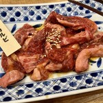 焼肉ホルモン ざくろ 豊中蛍池店 - 