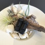 プレゼンテ スギ - [食べられなさそうで食べられる] 猪のラードのフィナンシェ