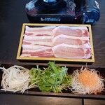 Kagoshima Ryourimaruman - 六白黒豚ロース＆カルビ２１００円