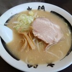 札幌ラーメン大門  - 特製白味噌ラーメン900円