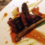 新宿グランベルホテル - 肉料理 牛のハラミの串焼き。