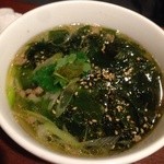 Yakiniku Kyuutetsu - ワカメスープ