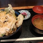 Sugino Ya - 天とじ丼、990円。