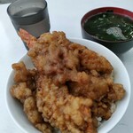 江戸丸 - 天丼(わかめスープつき)¥550