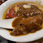 秋保グランドホテル - 牛すじカレーでした。ある意味この中の牛スジ肉旨し