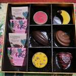 GODIVA Chocolatier - 