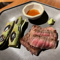 豊和 表参道 - A5黒毛和牛と野菜の炭火焼盛り合わせ