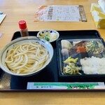 やまびこ屋 - 料理写真:定食は550円