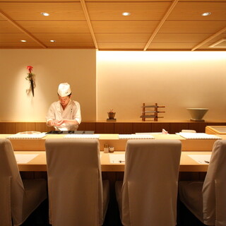 完全個室あり◎洗練された博多のモダンな和空間