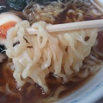 ケラン - しょうゆらーめん￥550の自家製平打ち縮れ中太麺（H26.1.10撮影）