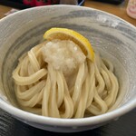 手打ちうどん 空 - おろししょうゆ380円