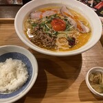 Sumiyaki Jidori To Kamoshou Takasuke - 白鴨担々麺　1,000円