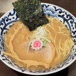 東京駅 斑鳩 - 魚介とんこつ濃厚らー麺