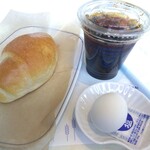 ヴィ・ド・フランス - 料理写真:塩バターフランスセット