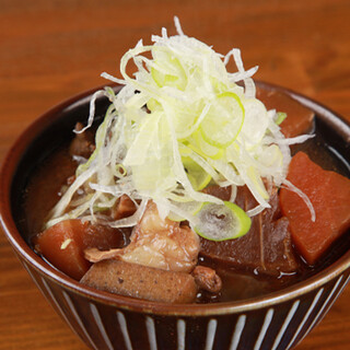 Most popular! The flavorful and melty ``beef offal stew'' is a must-try.