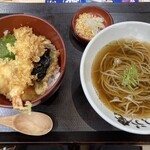大阪蕎麦 しのぶ庵 あまがさきキューズモール店 - 