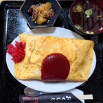 丸登食堂 - 長方形のオムライス