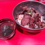 ウラ横 焼肉センター - 