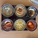 Yakiniku Senara - 韓国前菜6種…