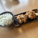 Ibaraki Tammen Kaminari - 先に届いたご飯と唐揚げ