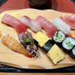 しほう田 - にぎり鮨ランチ … ¥1,300円（税込）