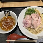 超純水採麺 天国屋 - 具がひとつひとつ大きくて美味しいよー