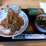 Tedukuri Udon Tatsumiya Honten - 天丼定食￥750