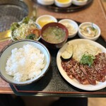 焼肉よりよい - 